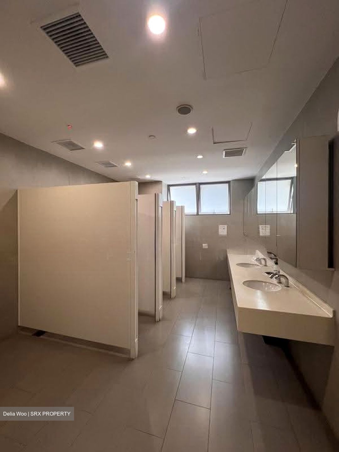 Leng Kee Road (D3), Office #621552921
